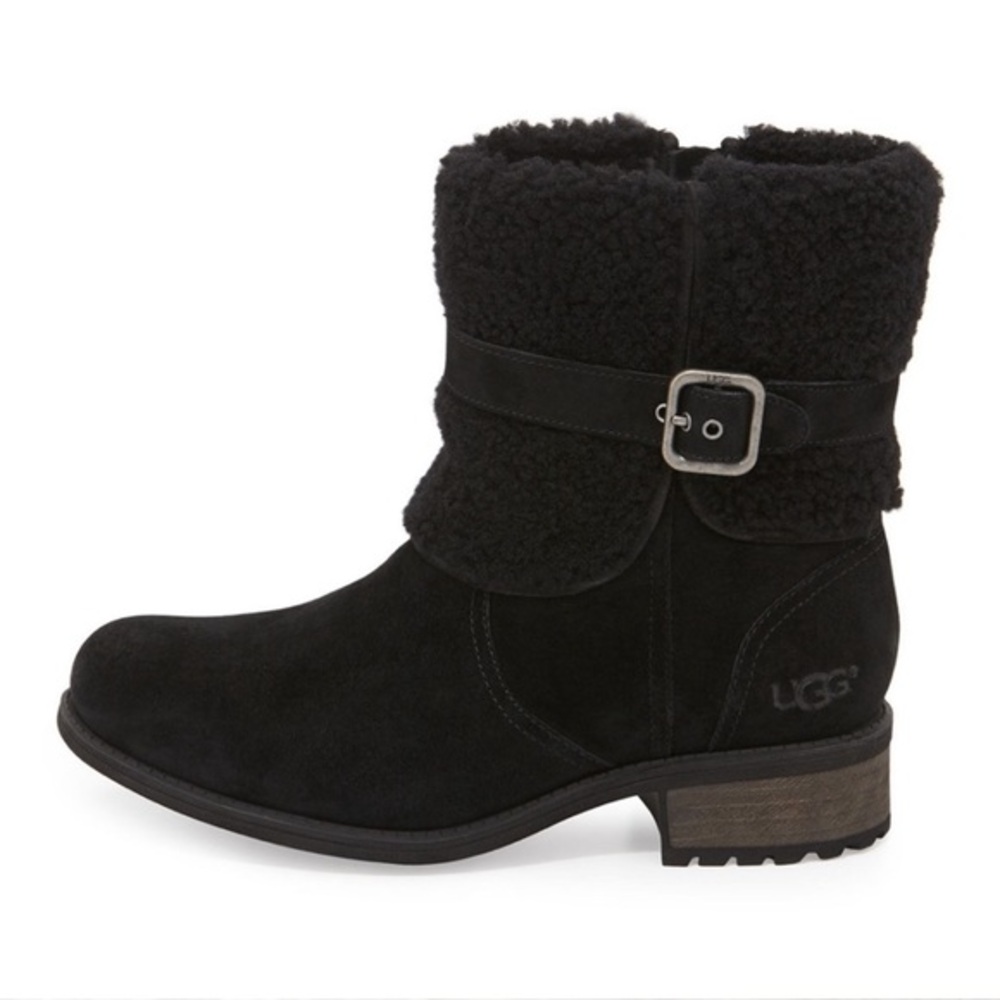 UGG Blayre II Suede Black Boots Size 7.5 - NWOT